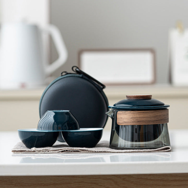 Portable and Stylish Tea Set - SipMate