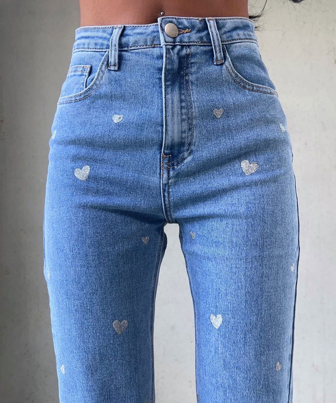 Women's Stretch Jeans with Wide Legs and Heart Print - Amelie