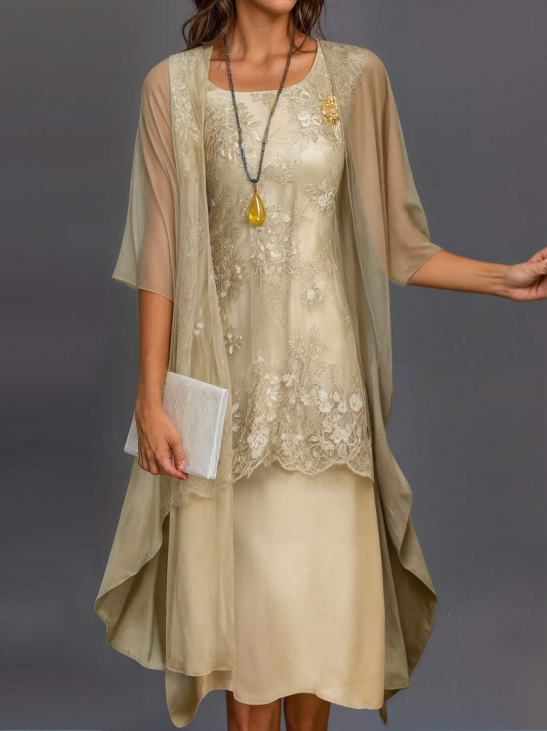 Dress with Floral Pattern – Eliana