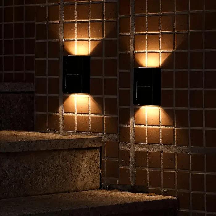 Nowoczesna i modna lampa ścienna ogrodowa - EcoShine