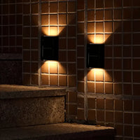 Nowoczesna i modna lampa ścienna ogrodowa - EcoShine