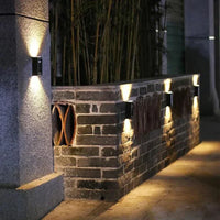 Nowoczesna i modna lampa ścienna ogrodowa - EcoShine