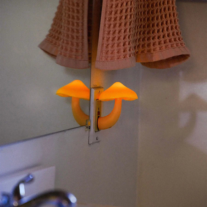 Plug-in Mushroom-Shaped Night Light – GlowShroom