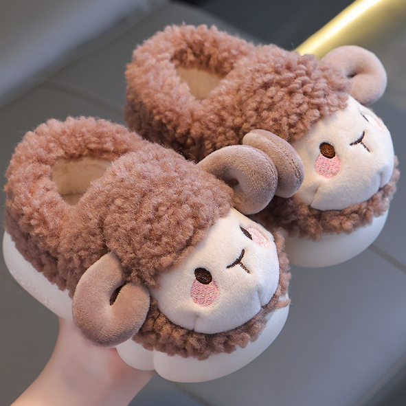 Schattige Pluizige Kindersloffen - FluffySteps