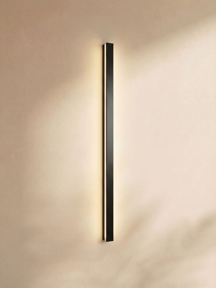 Modern Designer LED Wall Lamp - LineaGlow