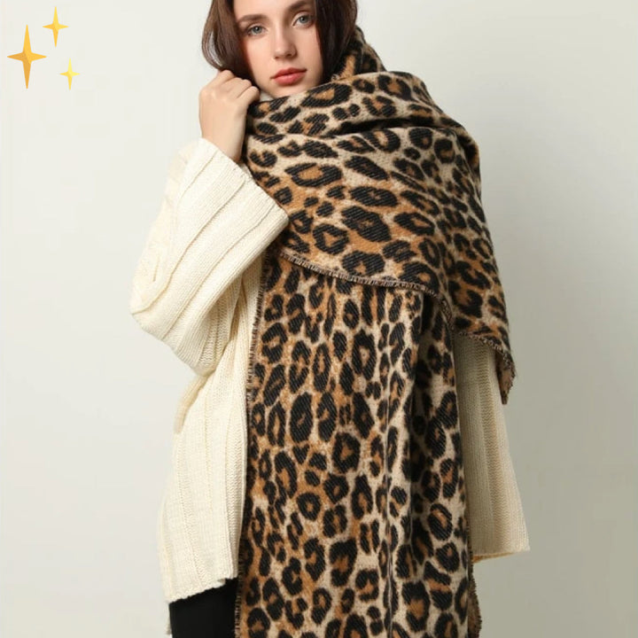 Trendy Luipaardprint XL Wollen Sjaal - Sophia