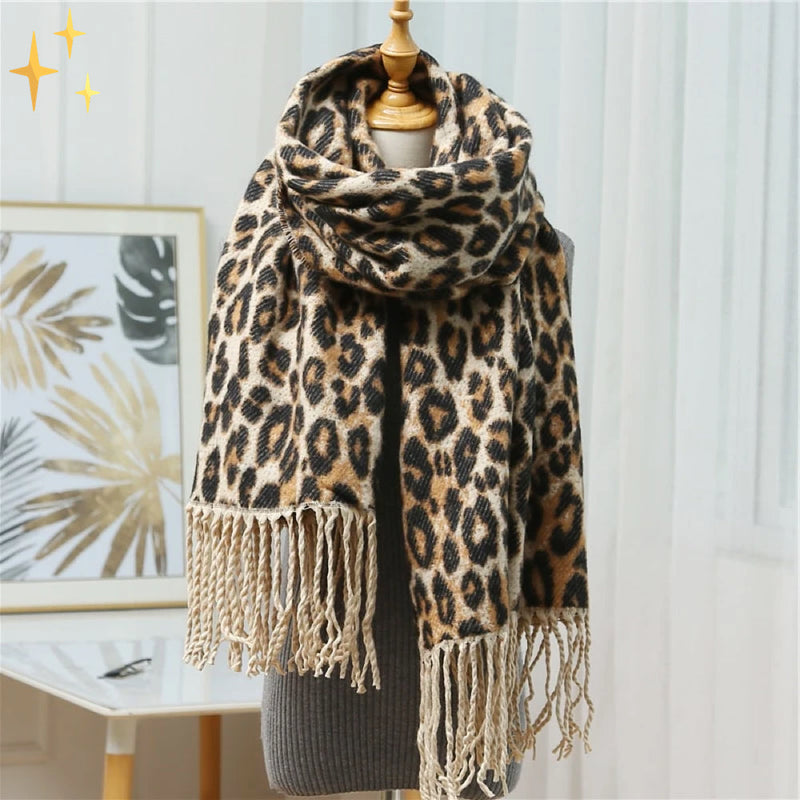 Trendy Luipaardprint XL Wollen Sjaal - Sophia