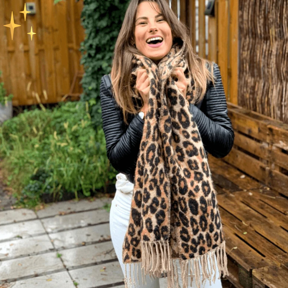 Trendy Luipaardprint XL Wollen Sjaal - Sophia