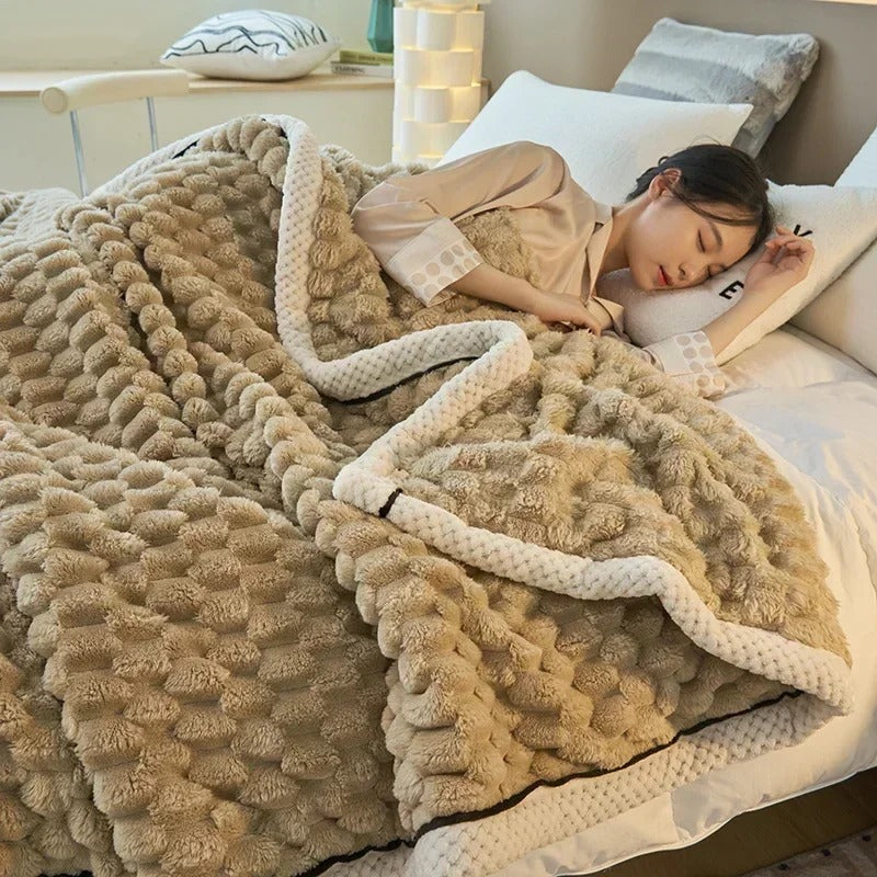 Double-sided Coral Velvet Blanket for Autumn & Winter – TurtleWarm