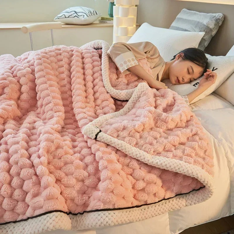 Double-sided Coral Velvet Blanket for Autumn & Winter – TurtleWarm