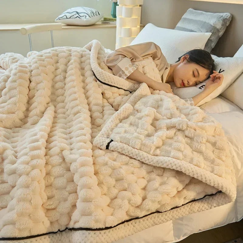 Double-sided Coral Velvet Blanket for Autumn & Winter – TurtleWarm