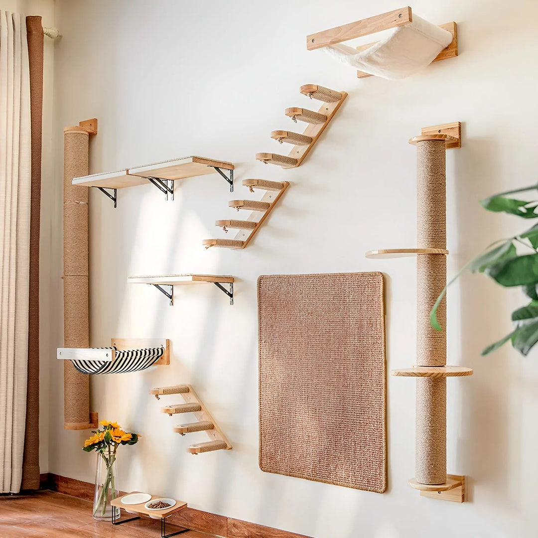 Wandklimplank voor Katten met Krabpaal - ClimbPaws