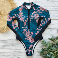 Women's swimsuit with long sleeves and zipper - Naria