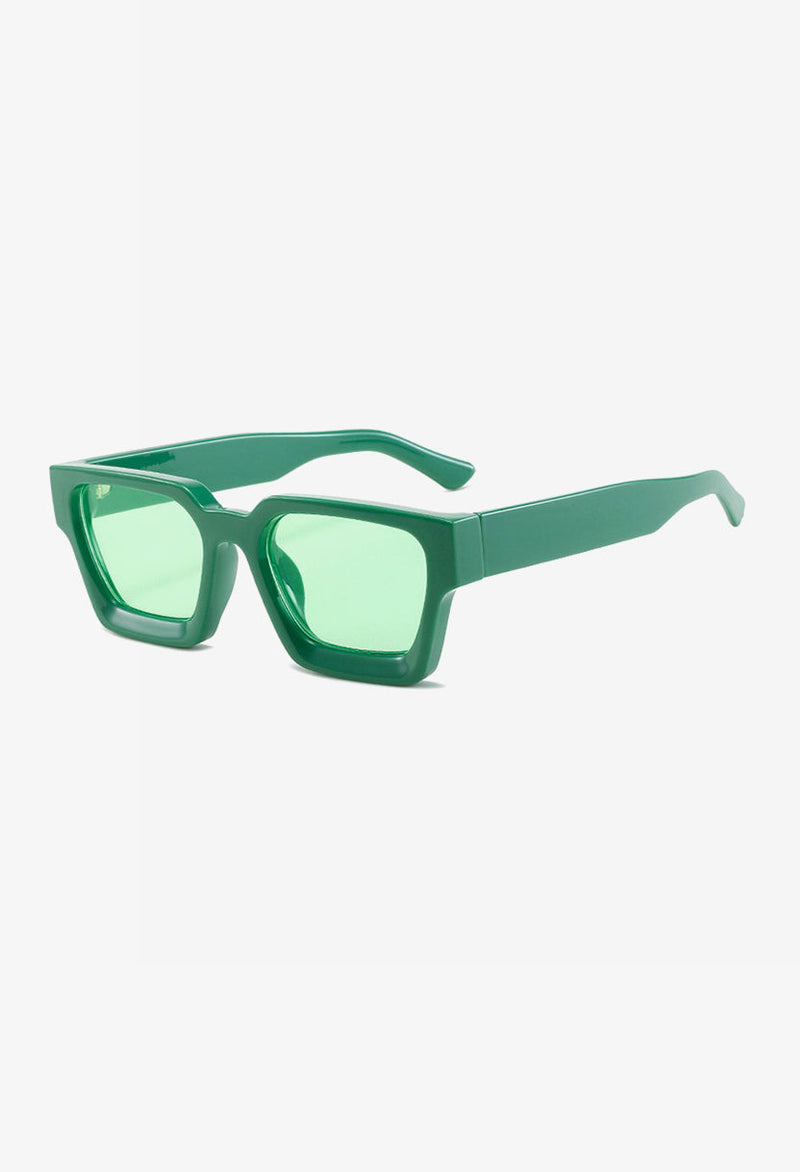 Stylish Sunglasses with 100% UV Protection – Selis