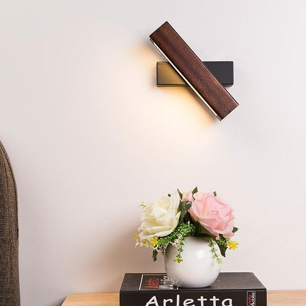 Drewniana lampa ścienna LED z funkcją obrotu - Twilight Pivot