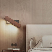 Drewniana lampa ścienna LED z funkcją obrotu - Twilight Pivot
