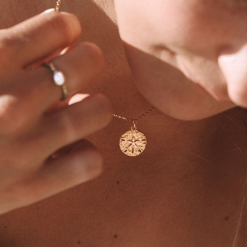 Necklace with Sand Dollar Pendant - Marisol