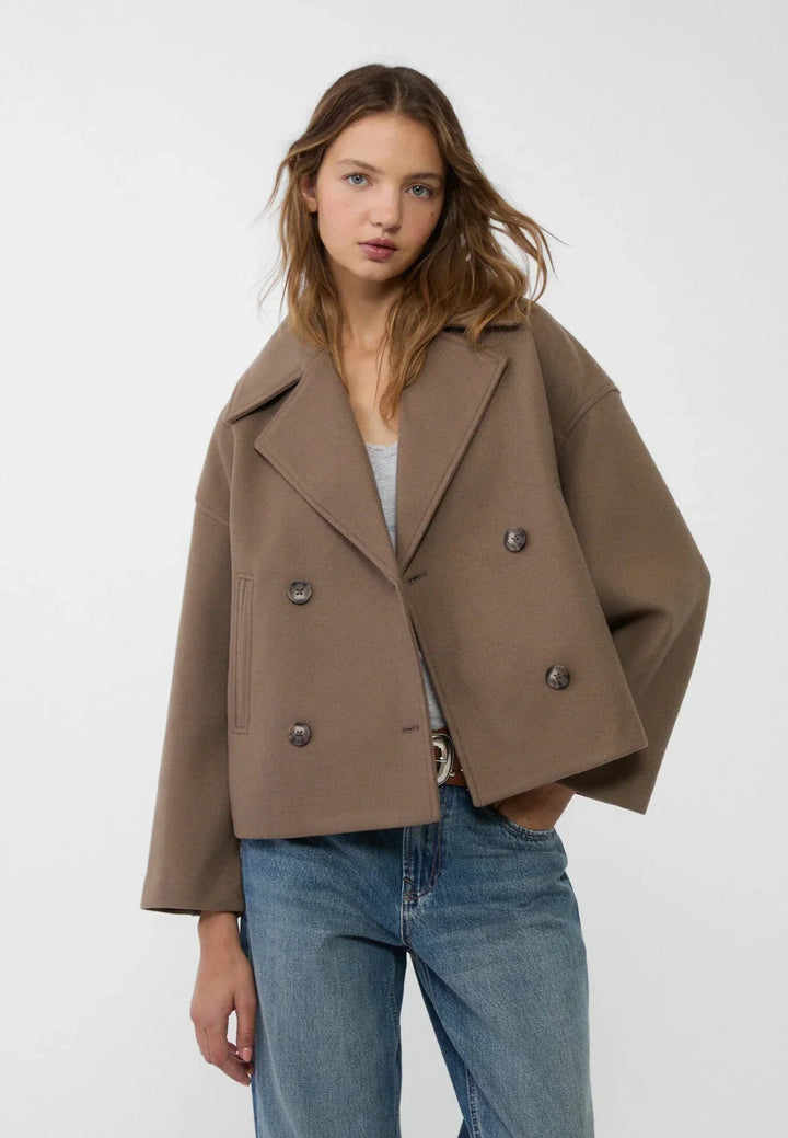 Short Autumn Coat in Double-Breasted Style – Clara