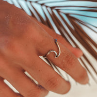 Stylish Wavy Ring - Mila