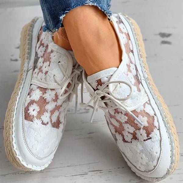 Embroidered Floral Shoes with Supportive Footbed – Lucine