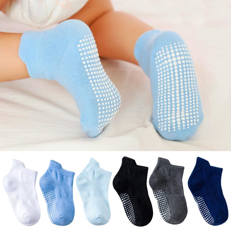 6 Pairs of Non-Slip Baby Socks – Finn