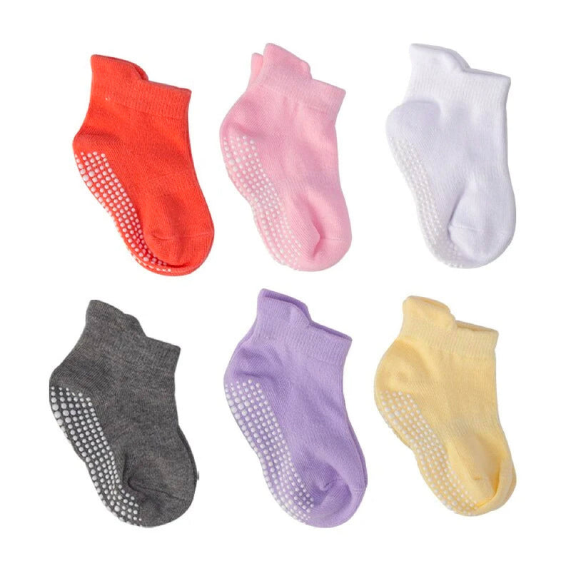 6 Pairs of Non-Slip Baby Socks – Finn