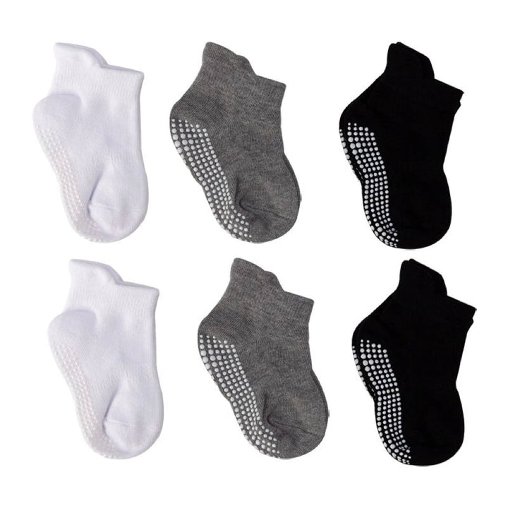 6 Pairs of Non-Slip Baby Socks – Finn