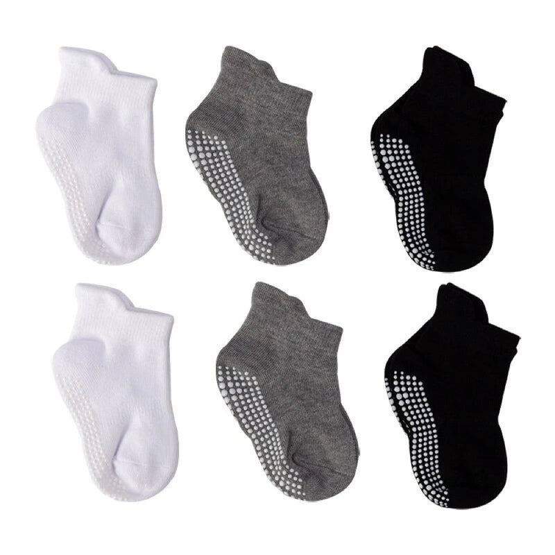 6 Pairs of Non-Slip Baby Socks – Finn