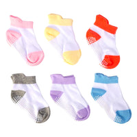 6 Pairs of Non-Slip Baby Socks – Finn