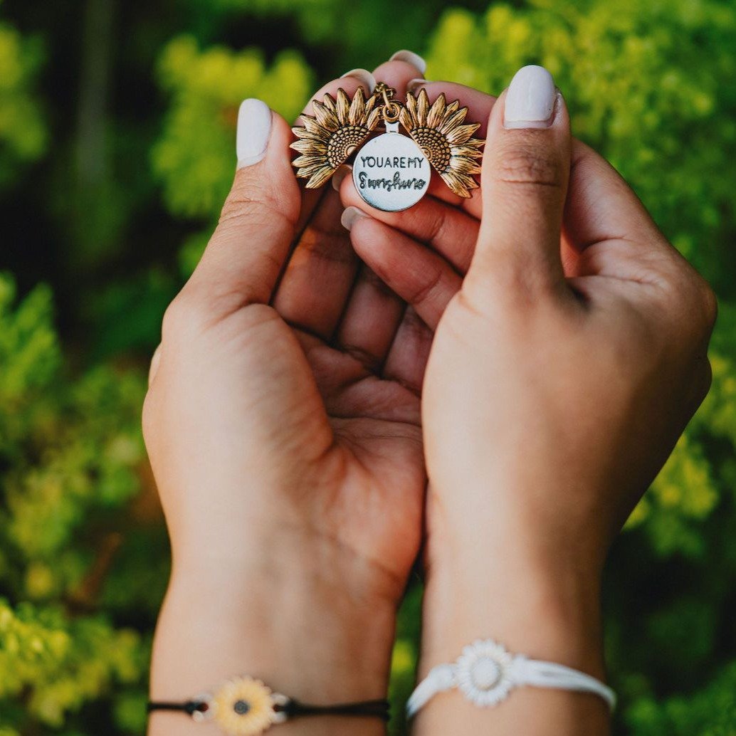 "You Are My Sunshine" Women's Necklace - Solara