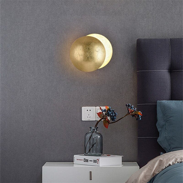 Wall Lamp with Magical Moon Glow - Lunora