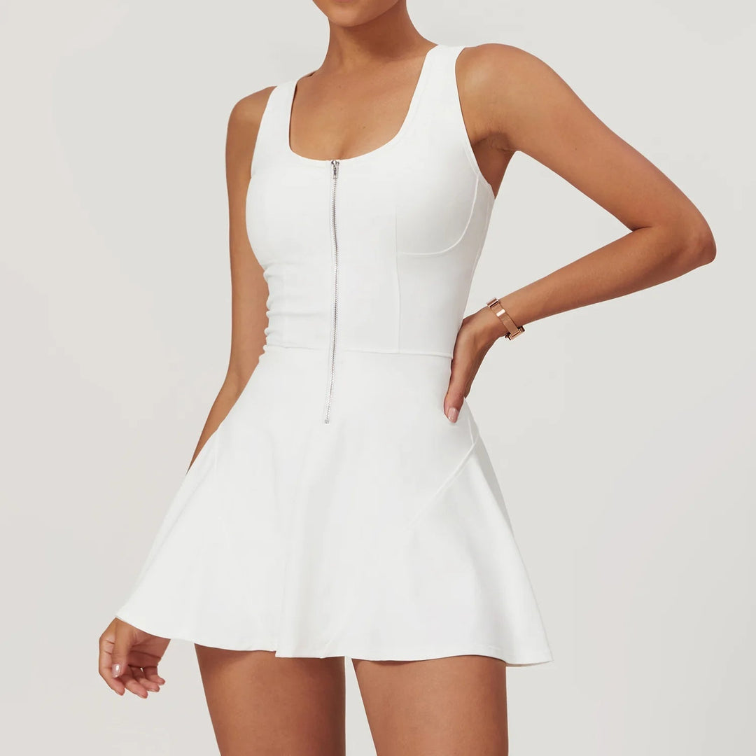 Seamless comfortable sports dress with built-in bra - Nele