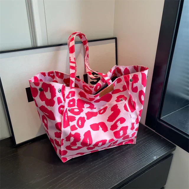 Oversized Canvas Shoulder Bag with Leopard Print - Lila