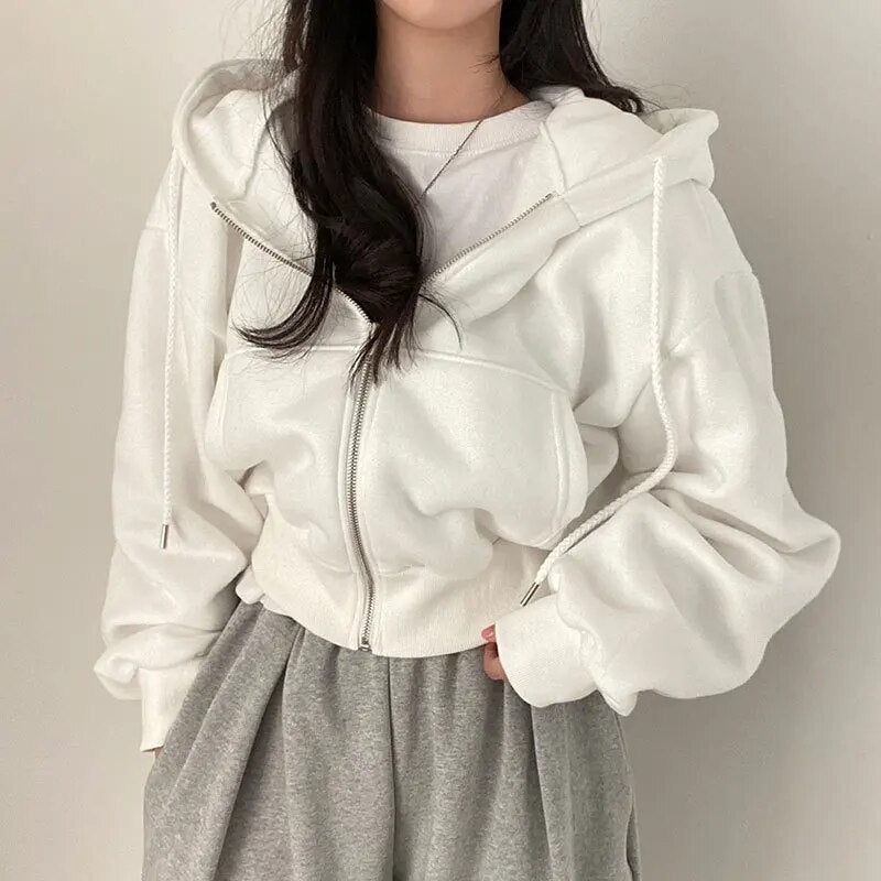 Short Women's Vest with Hood and Oversized Fit – Rinette