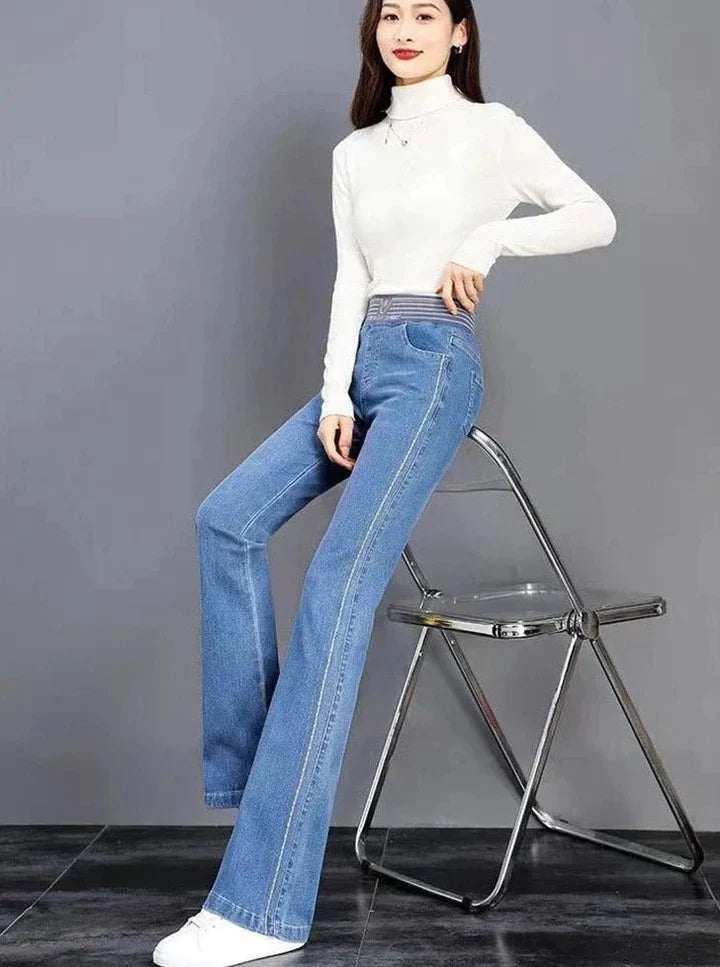 Trendy Flared Women's Jeans – Alessa