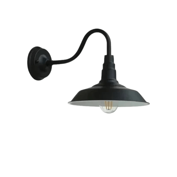 Zwarte wandlamp met witte binnenkant van de kap en trapvormige steel, vrijgesteld op een witte achtergrond. 10