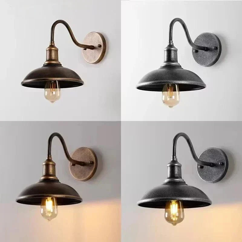Collage van vier wandlampen, links brons-goud en rechts zilverbrons, boven uitgeschakeld en onder met warm licht. 11