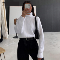 Coco Turtleneck | A warm & finely knitted sweater