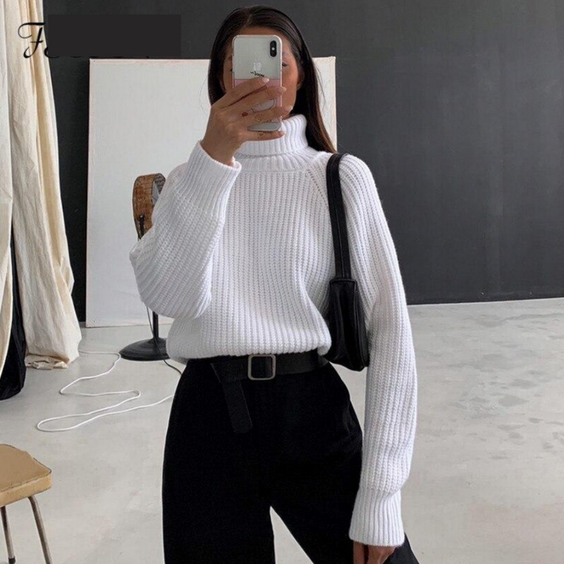 Coco Turtleneck | A warm & finely knitted sweater