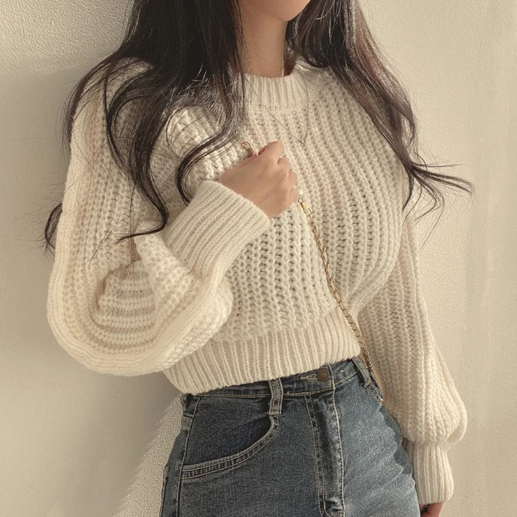 Krótki sweter Lora | Luźny i stylowy