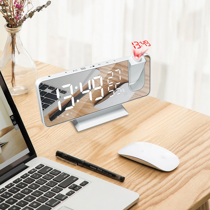 Sammy Jackson™ Astronatic™ | De Beste Alarmklok met LED Scherm - 180° Projector - USB lader