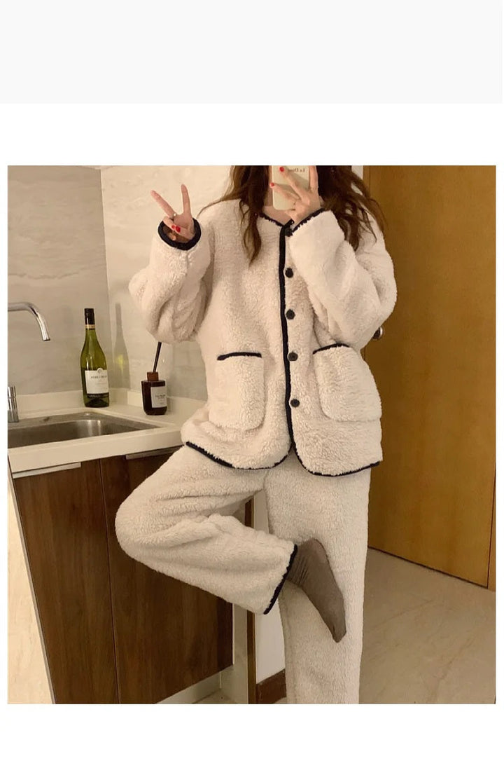 Jasmijn Fluff Pajama Duo | Warm & Comfy