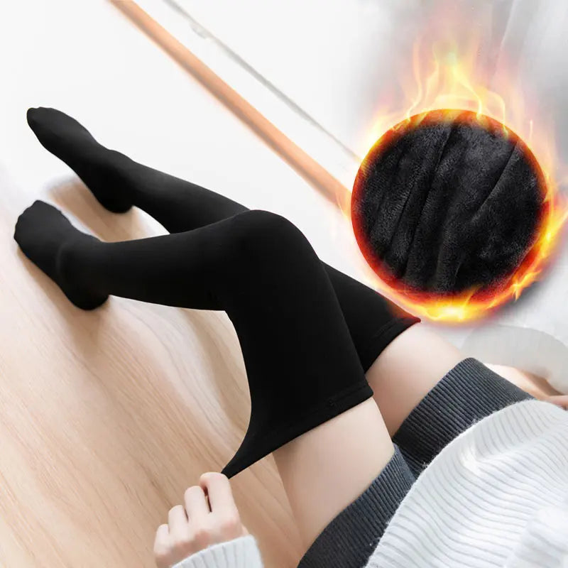 Danique Knee Socks | Warm & Stylish