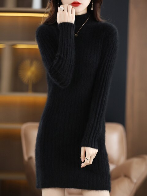 Chantal Velvet Dress | Classic and Beautiful