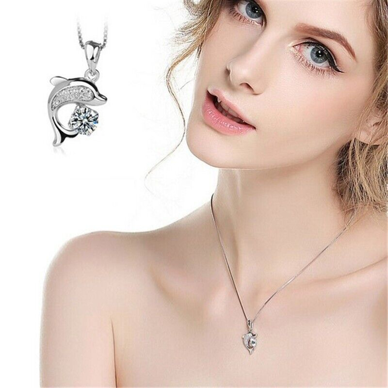 Naszyjnik z kryształami z zawieszką delfina | Amulet szczęścia na łańcuszku!