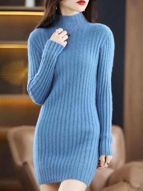 Chantal Velvet Dress | Classic and Beautiful