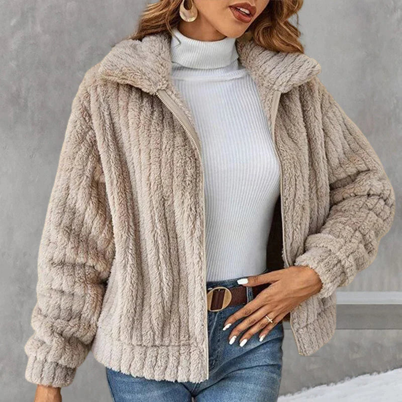 Jericka Cropped Vest | Warm & Stylish