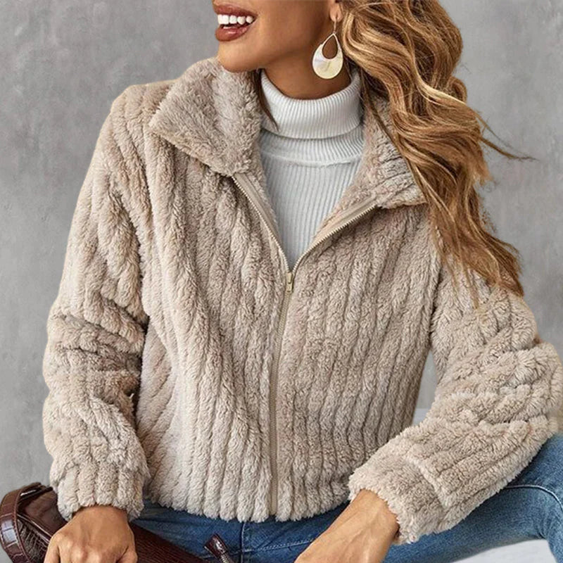 Jericka Cropped Vest | Warm & Stylish