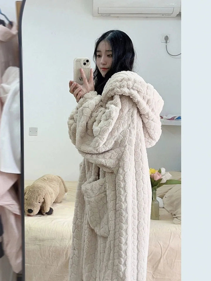 Amy Nightfall Bathrobe | Comfy & Warm