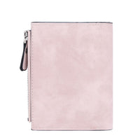 Compact Wallet with Magnetic Clasp | Handy & Trendy